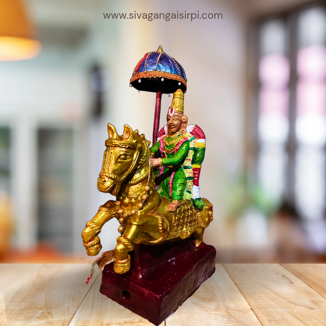 Alagar Statue